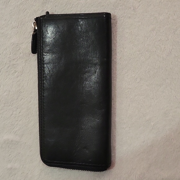 Coach Wallet 🖤 - Picture 7 of 17